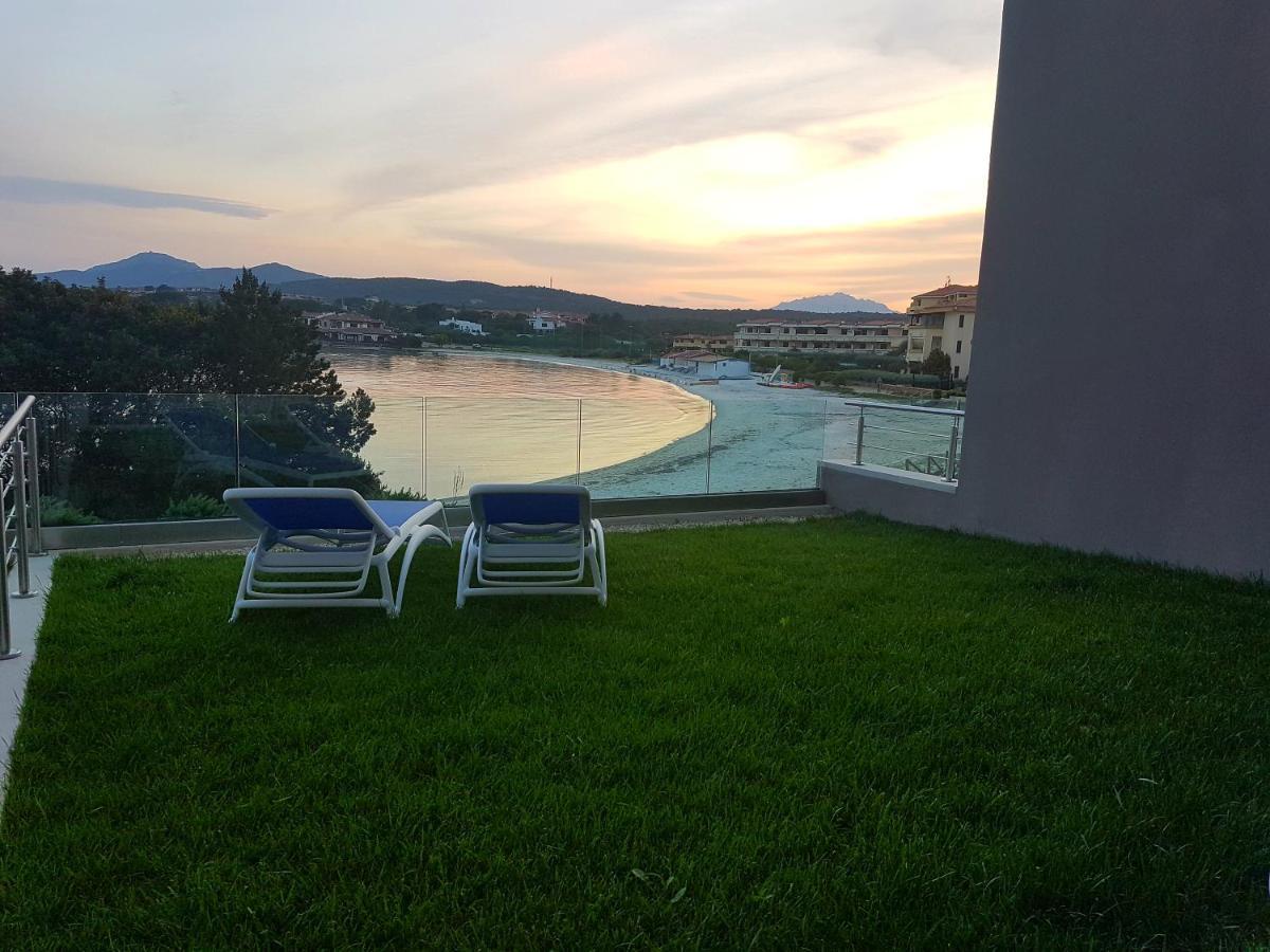 Appartamento Delfini Sul Mare Golfo Aranci Exterior foto