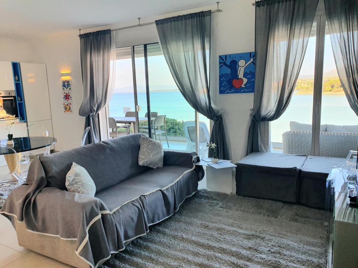 Appartamento Delfini Sul Mare Golfo Aranci Exterior foto